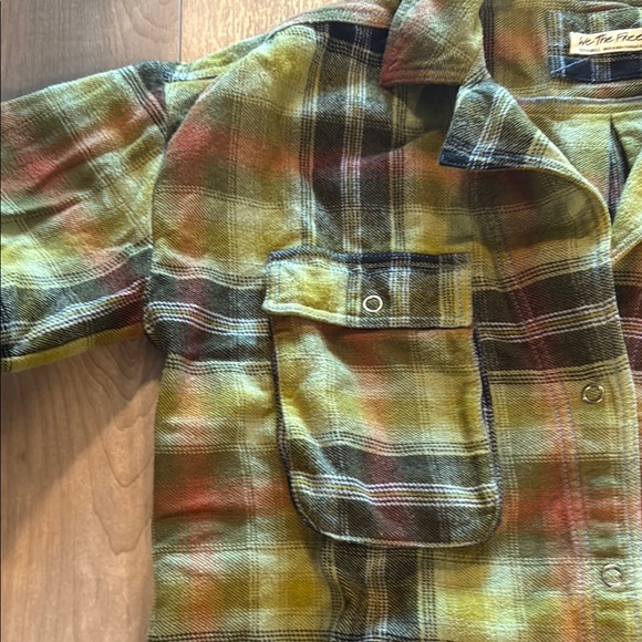Free People We The Free Izzie Cargo Shirt - Flannel Flannel Shirt in Green - Picture 2 of 5